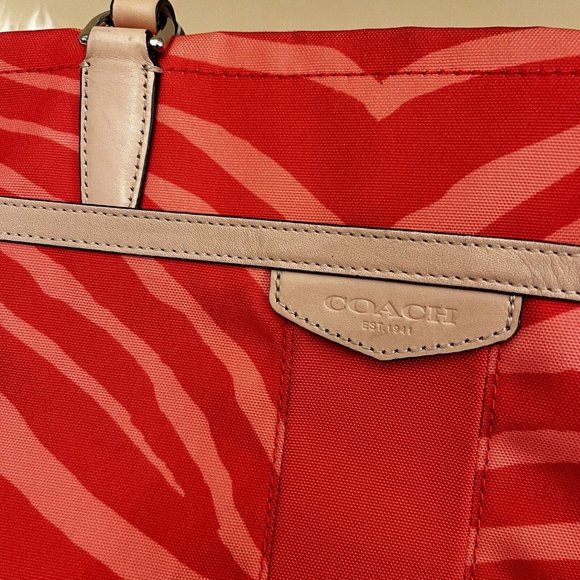 Coach Vintage Y2k Zebra Animal Print Hot Coral Tote Hand Bag - Picture 13 of 13